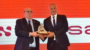 De Mendiguren entregó a Newsan el Premio Fortuna Mejor Empresa de Electrodomésticos