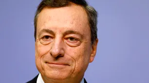 Mario Draghi se descartó para presidir el FMI y elogió a Christine Lagarde