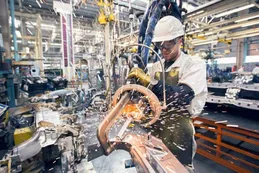 Encuesta de la UIA: cuatro de cada diez industrias sufrieron caídas de producción y ventas