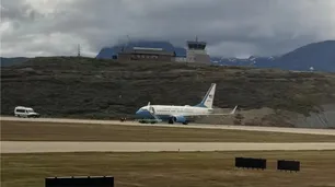La oposición alertó por el aterrizaje de una nave de la Fuerza Aérea de Estados Unidos en Ushuaia