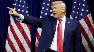 Venezuela liberó nueve presos políticos y Donald Trump canceló la “segunda oleada de ataques”