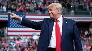 Donald Trump reanuda su campaña preocupado por las encuestas