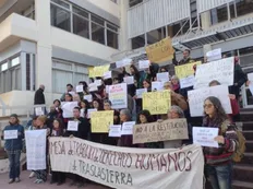 Drama por la restitución internacional de dos niños a Alemania: se presentó la madre en la Justicia