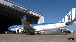 Furor por el “avión de Messi” para el Mundial 2026: cómo es el diseño que presentó Aerolíneas Argentinas