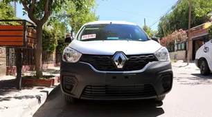 Autos 0km sin patentes o cédulas físicas: la trama detrás del faltante y la responsabilidad de Cúneo Libarona