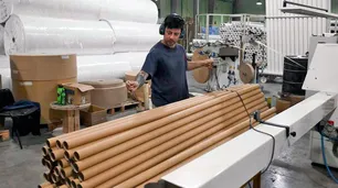 La actividad económica registró una caída mensual en noviembre según estimaciones privadas