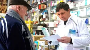 Trámite medicamentos gratis: “El que tiene el haber mínimo y medio no es que se lo dan automáticamente”