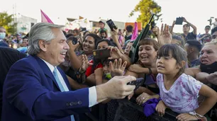 Alberto Fernández por el Día de la Mujer: "Me da vergüenza que en Argentina una mujer padezca violencia de género"