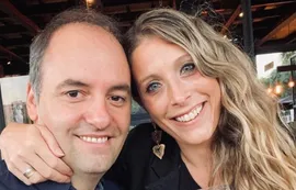 El vuelo de Manuel Adorni y su esposa para volver de Nueva York costó 10.000 dólares