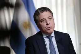 Dujovne: "El mercado de deuda argentina mejorará tras las elecciones de 2019"