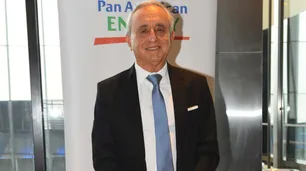 Reapareció Pedro Cahn, criticó la vuelta a clases presenciales y pidió vacunar a los docentes