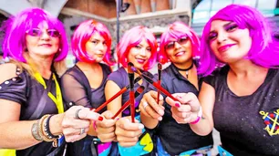 ‘Glitteras’: el maquillaje artístico se convirtió en su salida laboral