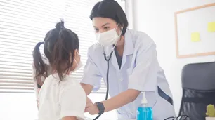 Alerta sanitaria: el estreptococo y otros virus respiratorios en niños preocupan a la OMS