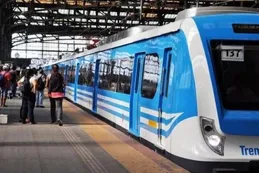 Tras la reunión del gremio con el gobierno, se postergó el paro de trenes anunciado para el martes