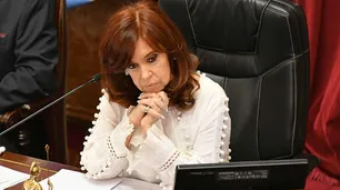 Rechazaron el pedido de recusación de Cristina Kirchner a los camaristas Llorens y Bertuzzi