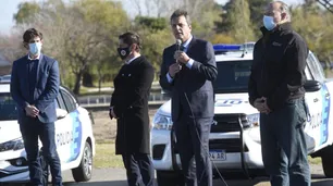 Axel Kicillof y Sergio Massa entregaron móviles de seguridad en San Fernando