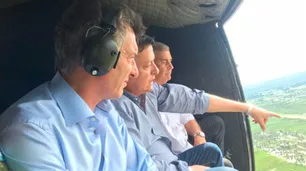 Mauricio Macri sobrevoló las zonas inundadas en el Chaco