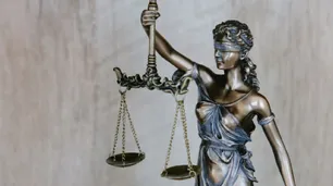 Un poco abogados