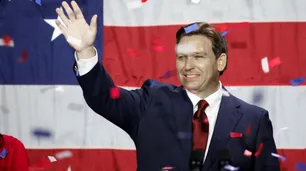 DeSantis superaría a Trump en las primarias republicanas