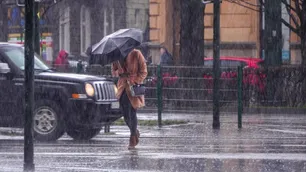 Domingo agradable en la ciudad de Buenos Aires y alertas amarillas por tormentas y calor en el interior del país