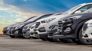Crecen las ventas de autos y empresarios del rubro esperan señales económicas claras