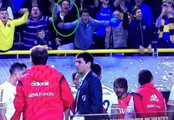 Bruera "repudió la agresión" a River en Twitter, pero gritaba como desaforado en la cancha