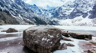 Los glaciares pierden 273 mil millones de toneladas de hielo cada año, alerta un estudio
