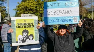 Tensión en el INTI: el presidente del organismo frena los despidos masivos exigidos por el Gobierno