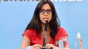 Paula Español: "No nos va a temblar el pulso a la hora de cerrar las exportaciones de carne"
