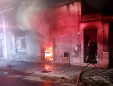 Córdoba: por quemar una garrapata de su perro provocó un incendio