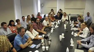 El gobierno de Kicillof le ofreció un 16,66% a los docentes y aguarda respuesta de los sindicatos