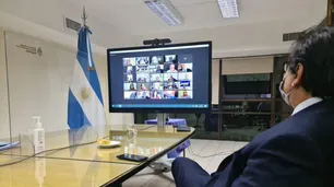 Oficializaron el salario mínimo:$31.104 en septiembre y llegará a 33 mil en febrero próximo