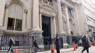 El BCRA emite casi $2 billones por mes para pagar los intereses de las Leliqs