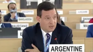 Más cambios en el Gobierno: habrían removido en Cancillería al director de Derechos Humanos