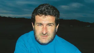 Participá de la beca "José Luis Cabezas" para estudiar periodismo en la Escuela de Comunicación de Perfil