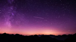 Un nuevo estudio amplió la edad del universo a 26.700 millones de años