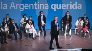 El Consejo Económico y Social se reúne para discutir políticas de trabajo formal