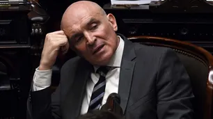 José Luis Espert respaldó una "rebelión fiscal" contra un intendente bonaerense K