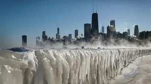 Las imágenes más impactantes de la ola de frío en Chicago