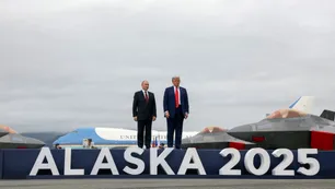 Trump se acerca a Putin por el petróleo mientras las elecciones en Estados Unidos presionan a la Casa Blanca