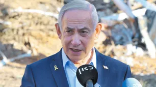 Israel lanzó nuevos ataques en Líbano y Benjamin Netanyahu acusa a Hezbollah de “desintegrar” el alto el fuego