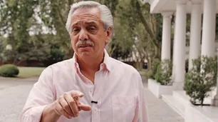 Desafiando las críticas kirchneristas, Alberto Fernández difundió otro video: "Esto no es campaña, son acciones"