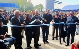 Insfrán inauguró obras clave en Formosa: nueva planta de insumos médicos y centro de control vehicular