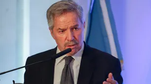 Solá habló con el enviado de la UE sobre una "solución democrática" para Venezuela