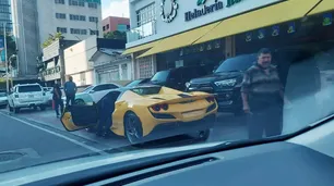 La Venezuela socialista ahora tiene Ferraris y casinos