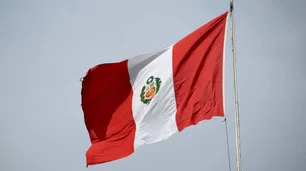 Renuncian ministros en Perú tras acusar a Balcázar por compra la de F-16 a EE.UU.
