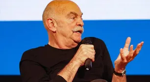 Martín Caparrós: "El atractivo de mi nueva novela es que es interactiva y que el protagonista se parece mucho a Milei"