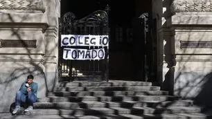 El Nacional Buenos Aires levantó la toma, mientras que el Carlos Pellegrini mantiene la protesta