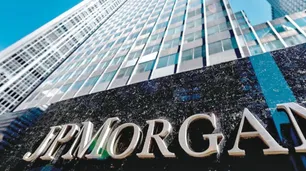 Cierre de mercados: por qué bajo 100 puntos y volvió a subir el Riesgo País este 7 de enero