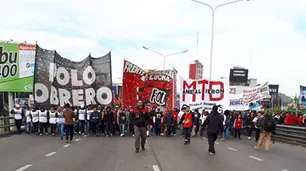 Cortan el Puente Pueyrredón a 16 años de la muerte de Kosteki y Santillán